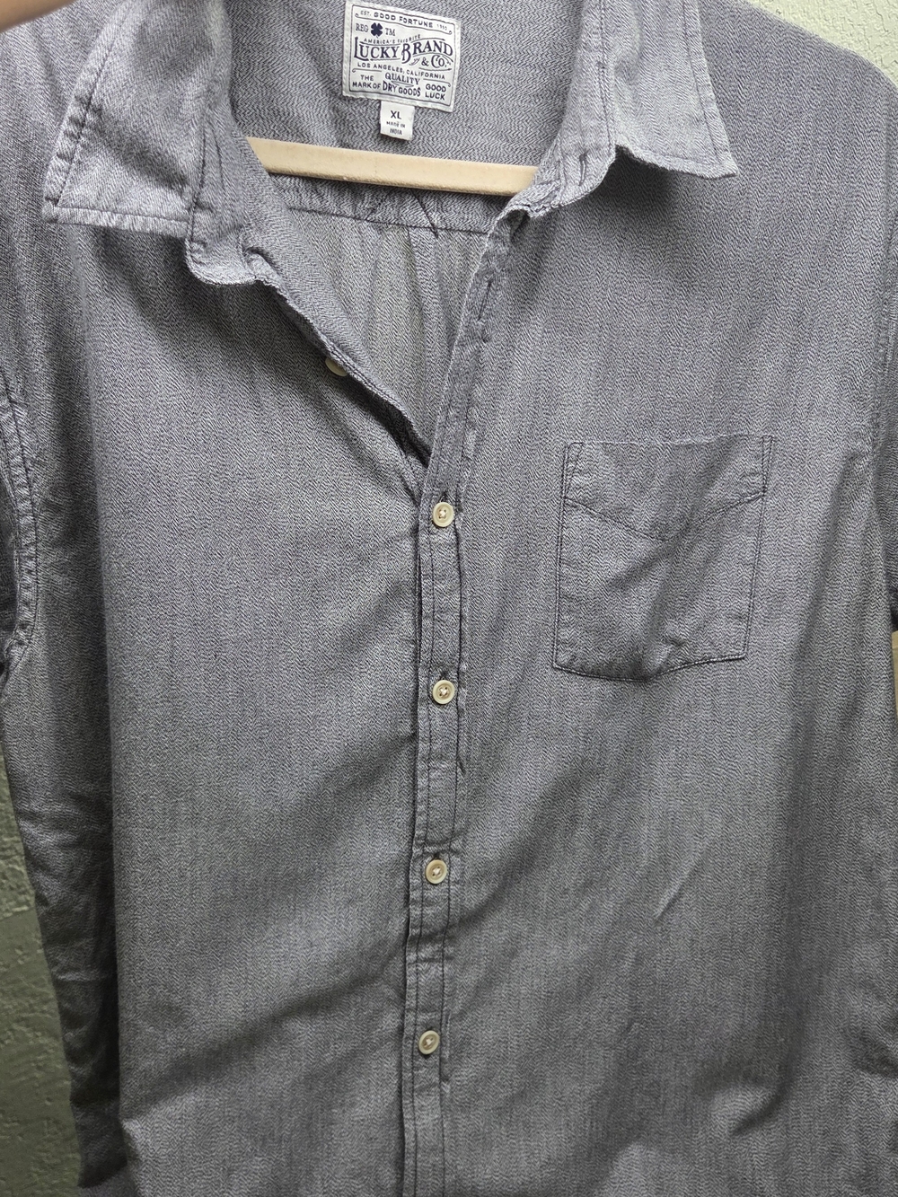 Lucky Brand Men's Classic Fit Gray Micro-Pattern Short Sleeve Shirt Size XL